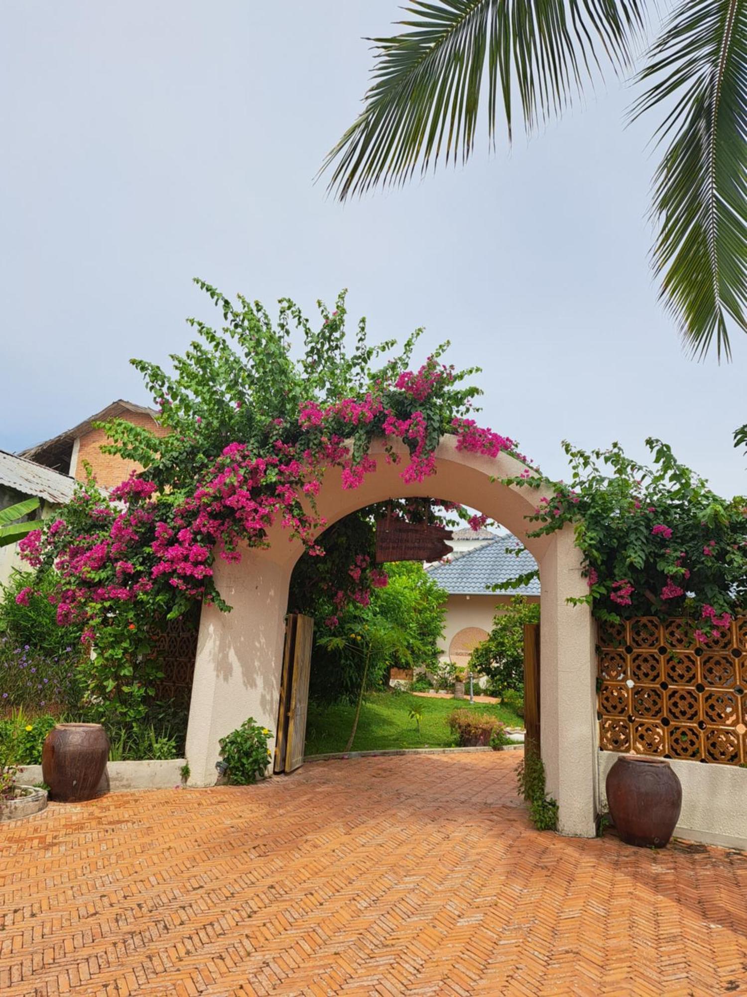 Golden Lotus Spa & Homestay Ap Thien Phuoc Εξωτερικό φωτογραφία